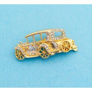 Gold Tone Vintage Car Brooch by JJ - N6
